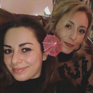 Meet your Posher, Neeki